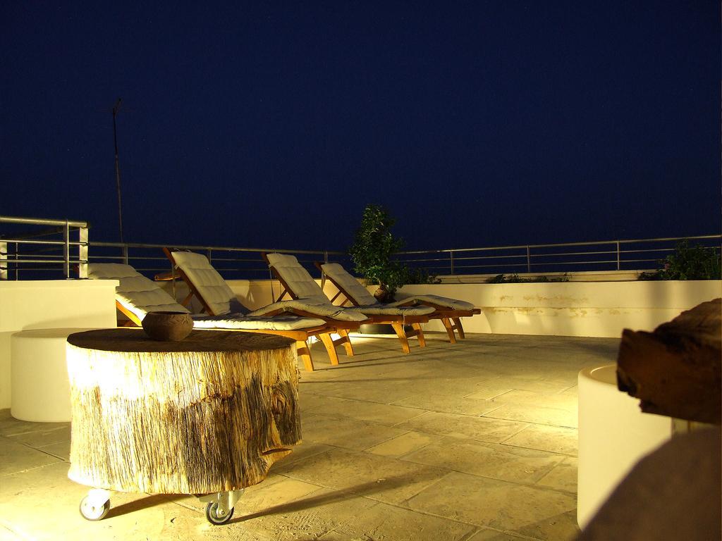 B&B Luvi Maruggio Exterior photo